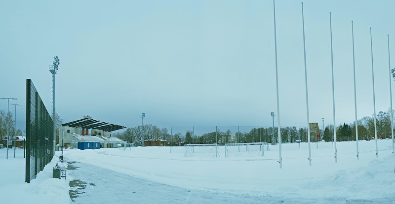 Ziemas laikā slēgts Cēsu pilsētas stadions