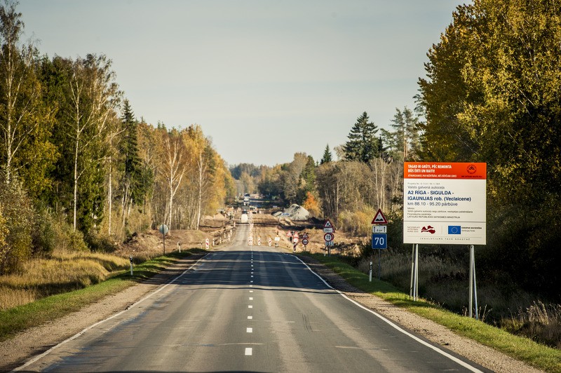 Turpinās remontdarbi uz Vidzemes šosejas (A2) posmā no Rīdzenes līdz Bērzkrogam