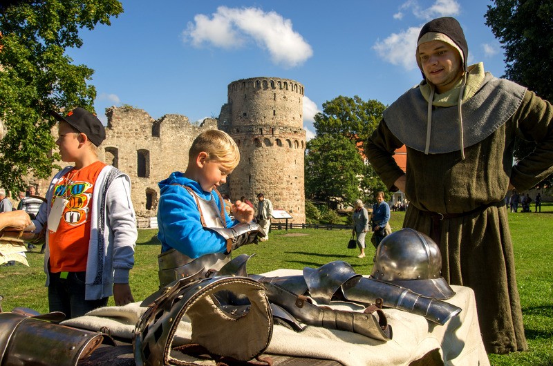 Latvija un Igaunija kopīgi svin Eiropas sadarbības dienu un kultūras mantojuma gadu