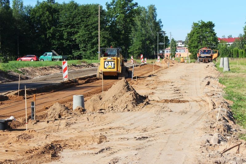 Turpinās ielu pārbūve Cīrulīšos; nākamnedēļ būs liegta iebraukšana Atpūtas ielā