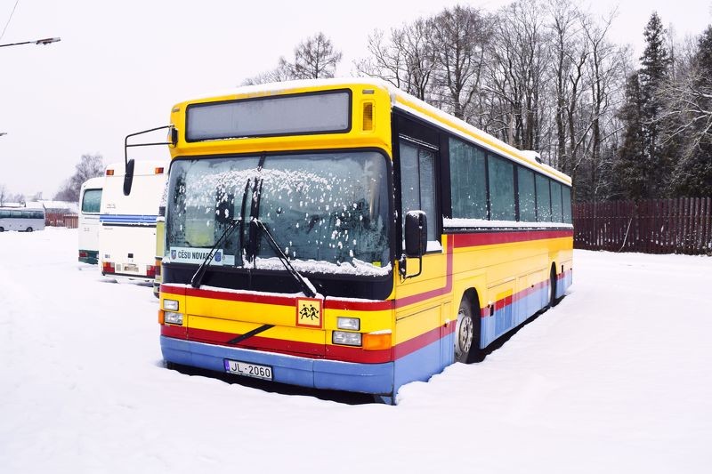 Izsolē pārdod autobusu VOLVO B10M