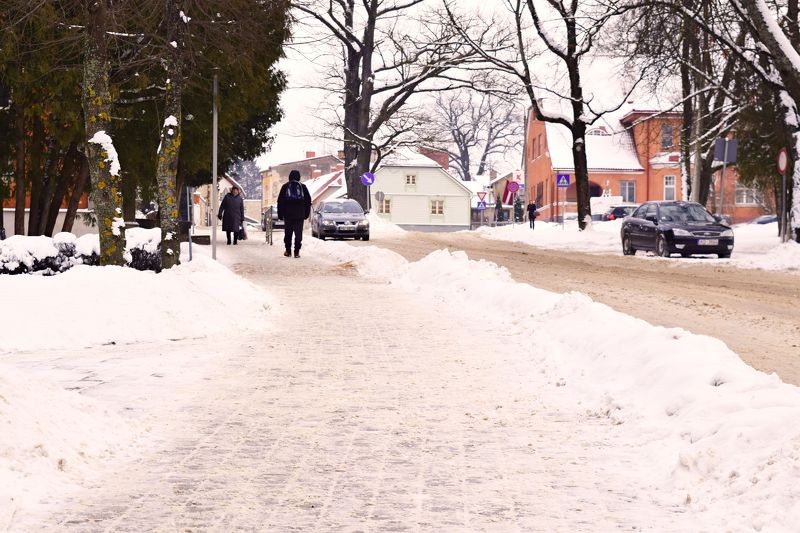 Tīrītāji strādā pastiprinātā režīmā