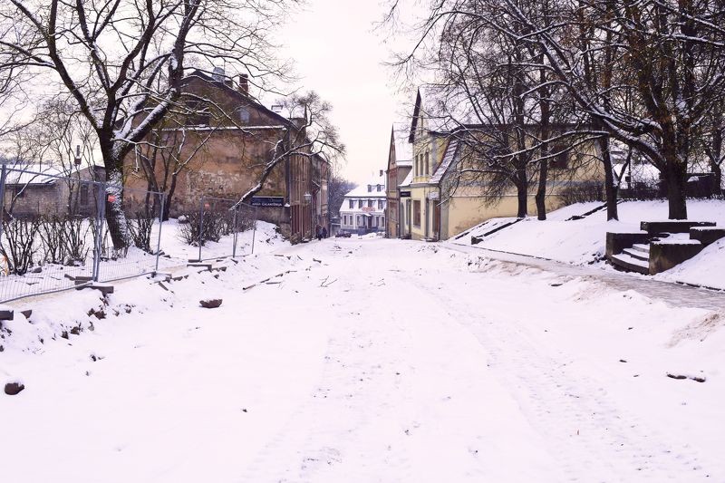 Rīgas ielu atvērs iedzīvotājiem un piegādes transportam