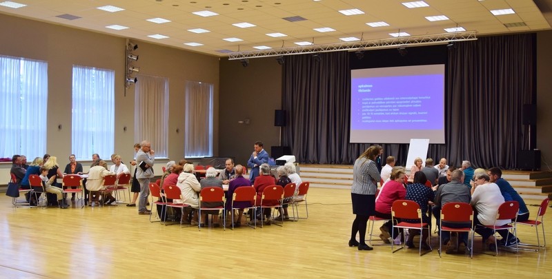 Aizvadīta pirmā apkaimes tikšanās Bērzainē