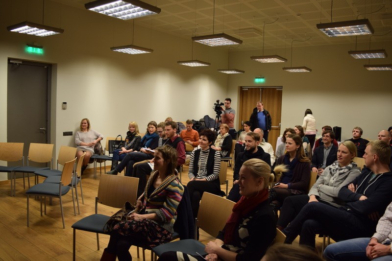 Cēsnieki vēlas pieejamāku un saprotamāku pašvaldības darbu