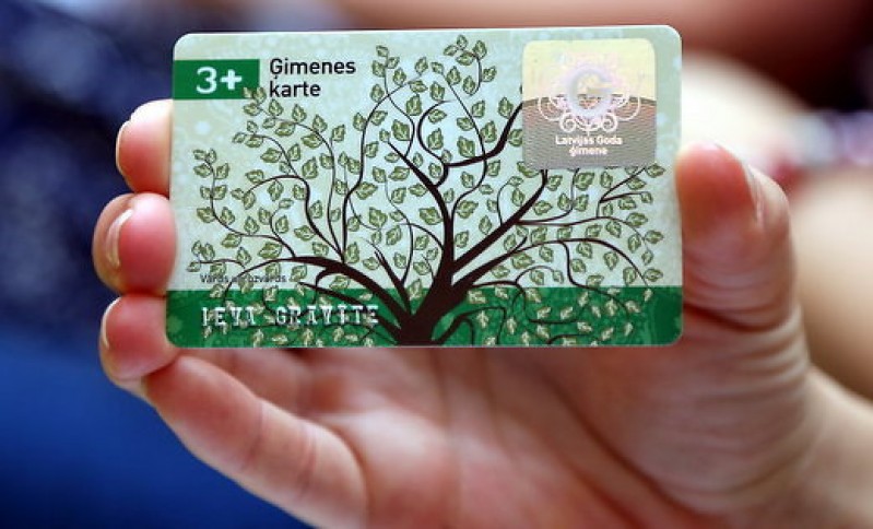 Daudzbērnu ģimenēm īpaša atlaide Cēsu pils kompleksā