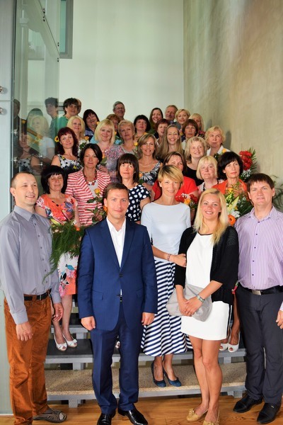 Sveic skolēnu dziesmu un deju svētku kolektīvu vadītājus