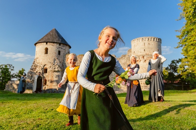 Cēsu pils kompleksā apmeklētāju skaits pērn audzis par 14%