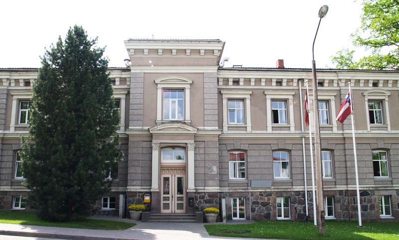 Cēsu novada pašvaldības darba laiks 2.aprīlī