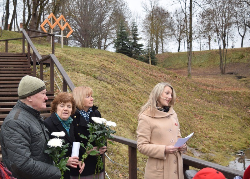 Avotu parkā top latvju rakstu zīmes