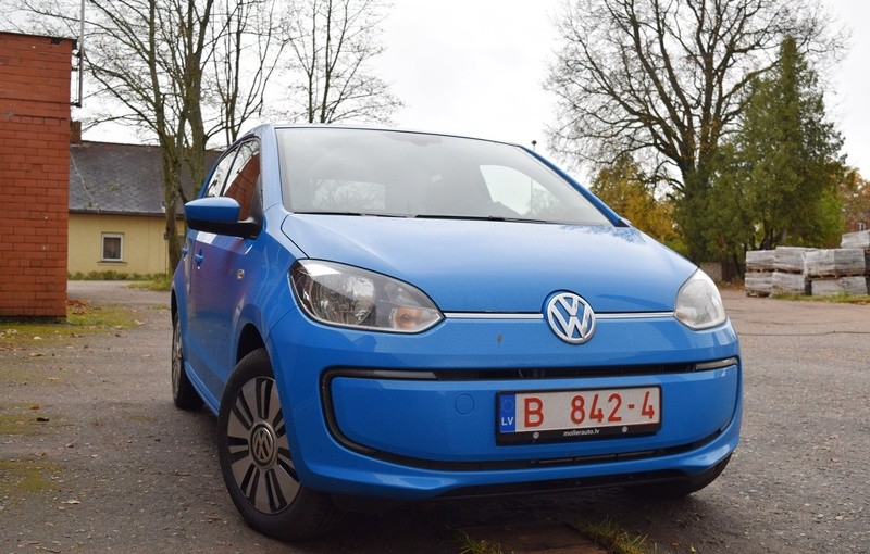 Cēsīs brauc ar elektromobiļiem