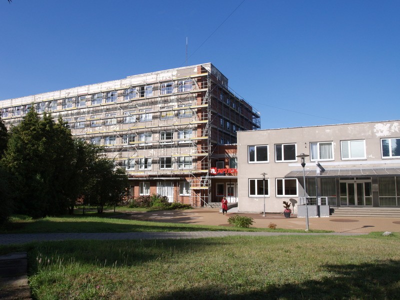 Sākusies Cēsu klīnikas siltināšana