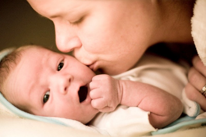 Aicina pieteikties mammas pirmās emocionālās palīdzības (PEP) apmācībām