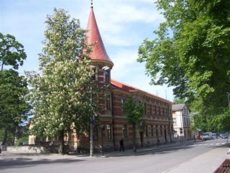 Uzsāk Cēsu Centrālās bibliotēkas rekonstrukciju