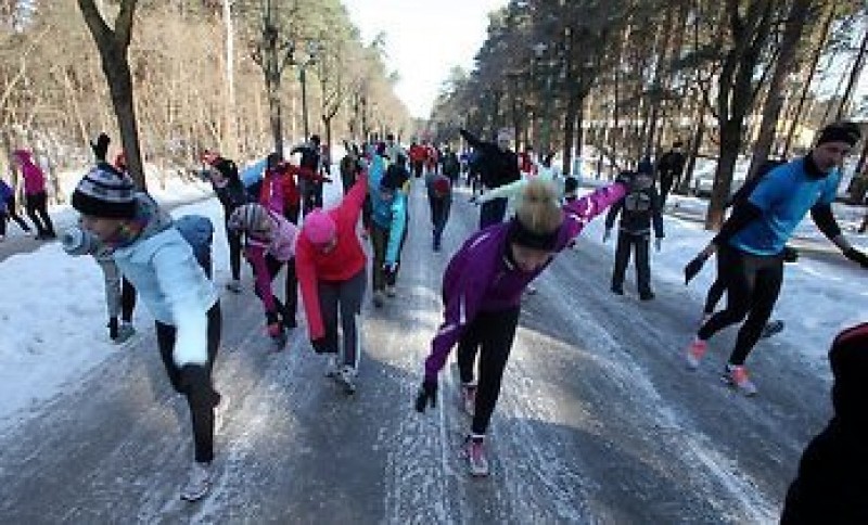 Cēsīs pirmais Māras dienas sieviešu skrējiens