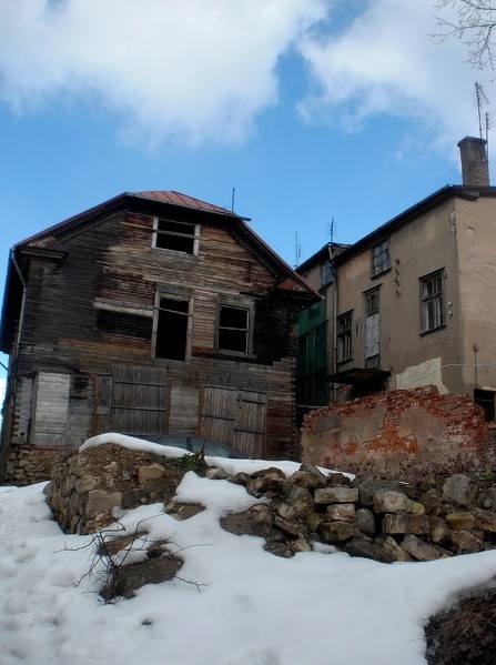 Jauni saistošie noteikumi par nekustamā īpašuma nodokļa apmēru vidi degradējošām būvēm