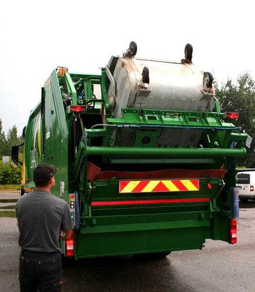 Atkritumu konteineru tukšošanu varēs pieteikt un atteikt ar SMS starpniecību!