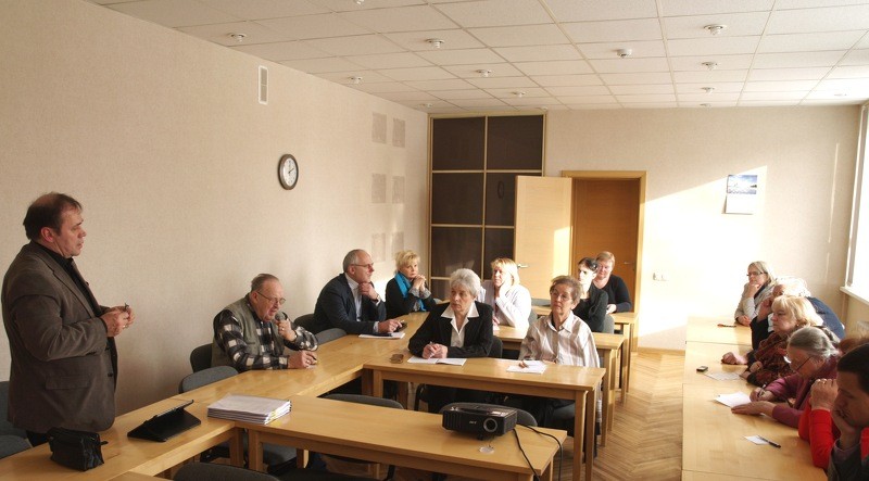 Novada pašvaldības vadības tikšanās ar NVO pārstāvjiem