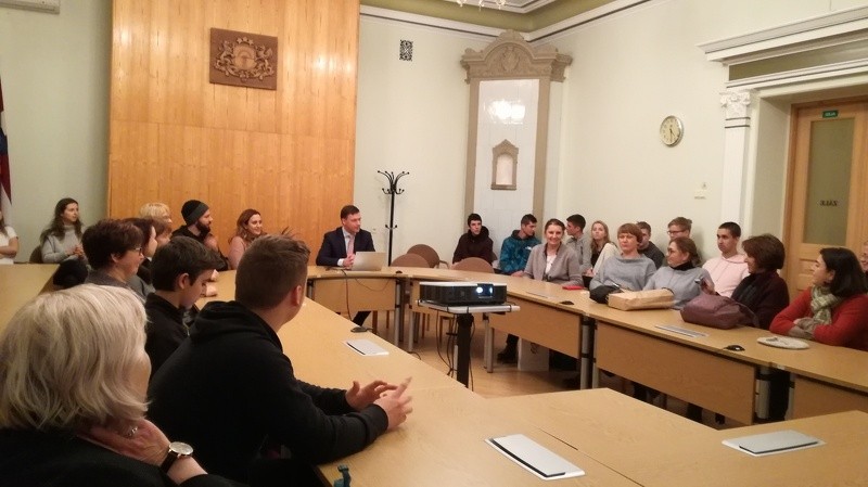 Erasmus+ programmaspartnerības projekta “Flying with the wings of Mythology through time and space” viesi Cēsīs