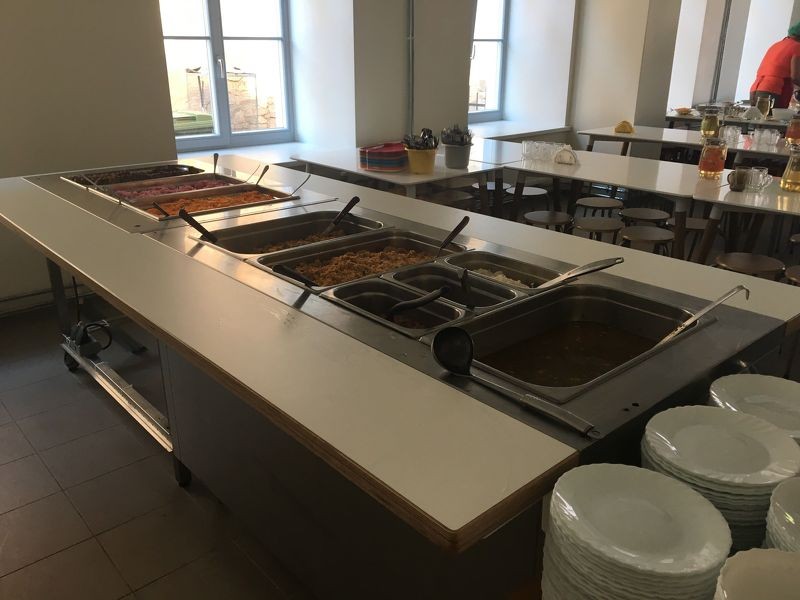 Pastariņa sākumskolā jauna skolēnu ēdināšanas kārtība