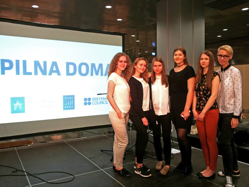 DACVĢ komanda laureāti Baltijas Mediju izcilības centra konkursā