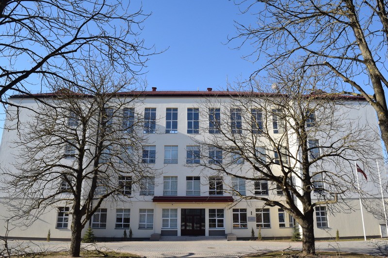 Cēsu 2.vidusskolas, Cēsu 3.deviņgadīgās skolas un Cēsu pilsētas Vakara vidusskolas salidojums