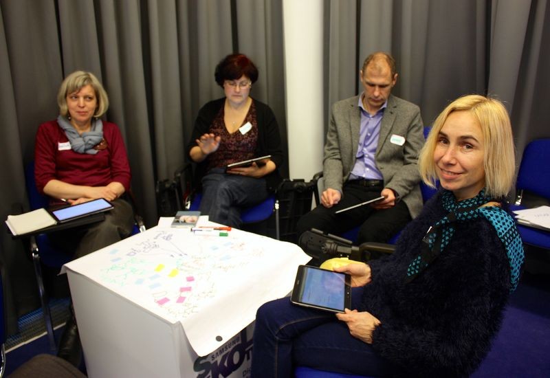 Sākas Latvijas skolotāju bezmaksas digitālās apmācības