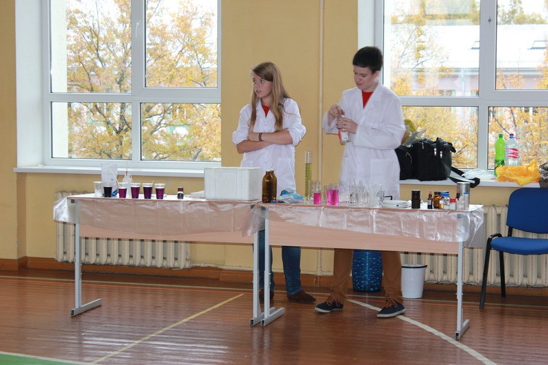 Skolēni Karjeras nedēļas ietvaros iepazīst RTU Cēsu filiāli