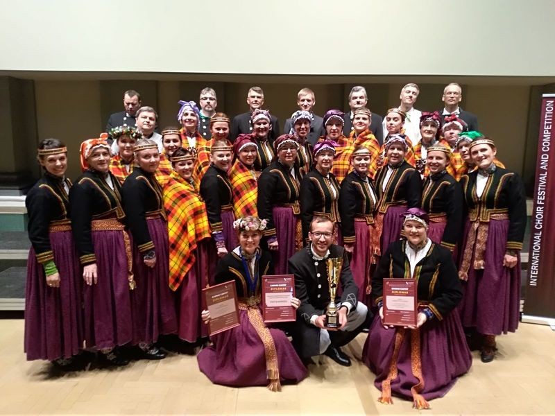 Cēsu Pils koris atgriežas no Kauņas ar Grand Prix