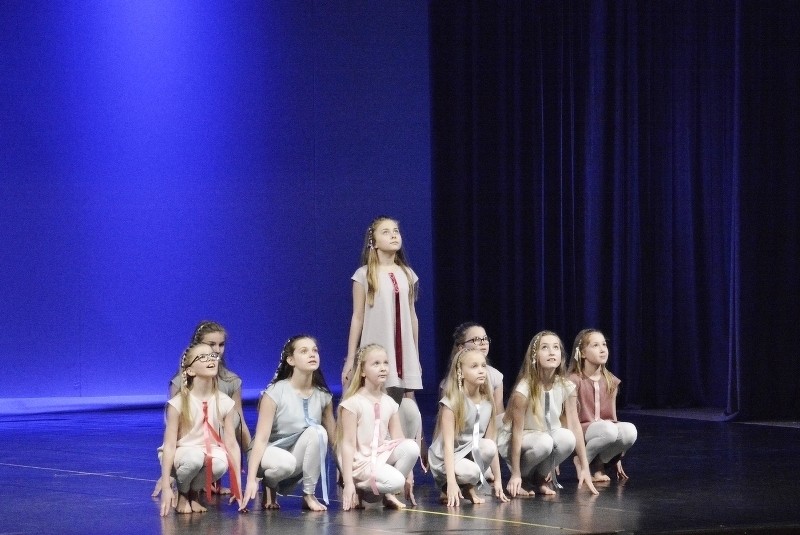 Cēsu deju kolektīvi piedalās Vidzemes reģiona mūsdienu deju radošajā konkursā