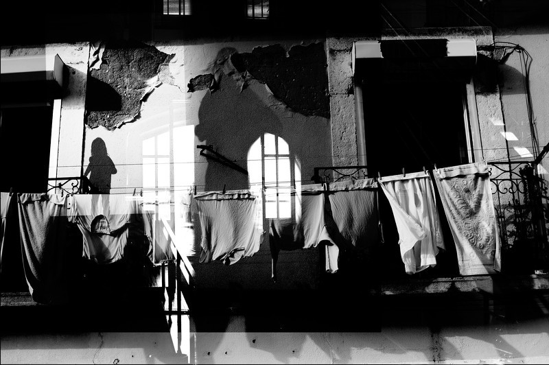 Agneses Aljēnas foto izstāde "#dzīvotlēni"