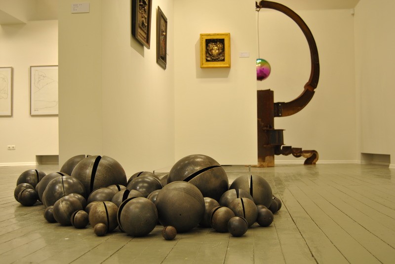 Cēsīs apskatāmi diasporas latviešu mākslinieku darbi