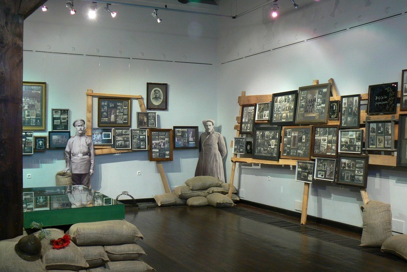 Skatāma izstāde "Karš un mēs"