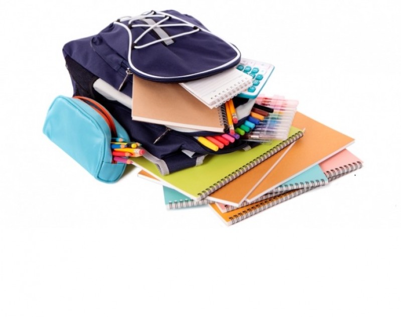 Labdarības akcija „Uzsākot skolas gaitas”