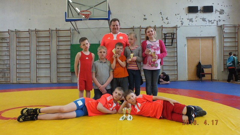 Jauno cīkstoņu sasniegumi Igaunijā