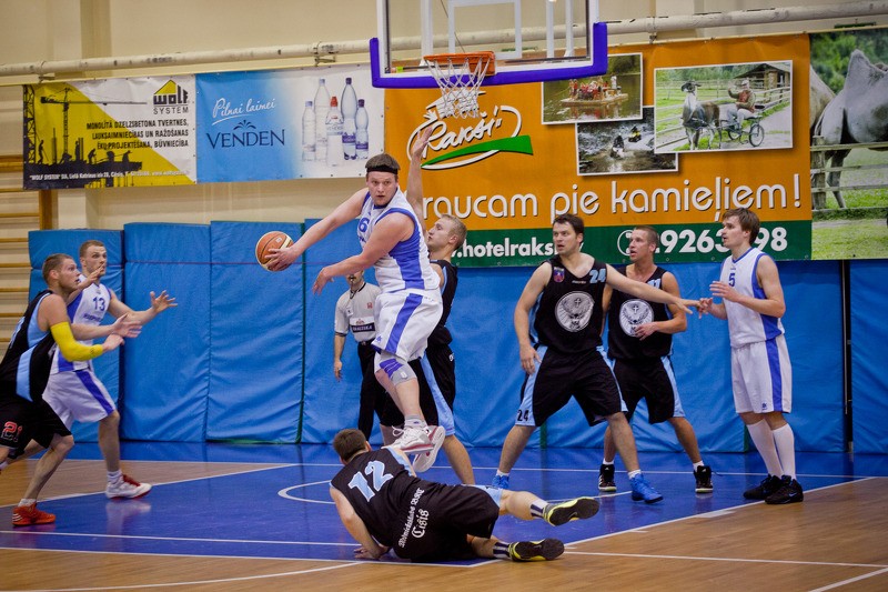 Cēsu novada čempionātā basketbolā "MK/BKC" pieveic "Pārgauju"
