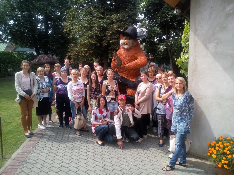 Vaives mājražotāji un amatnieki pieredzes apmaiņā uz Kurzemi