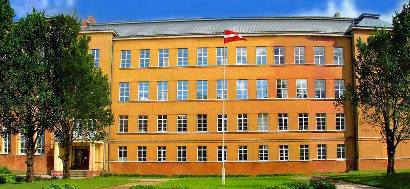 CVĢ lepojas ar absolventiem