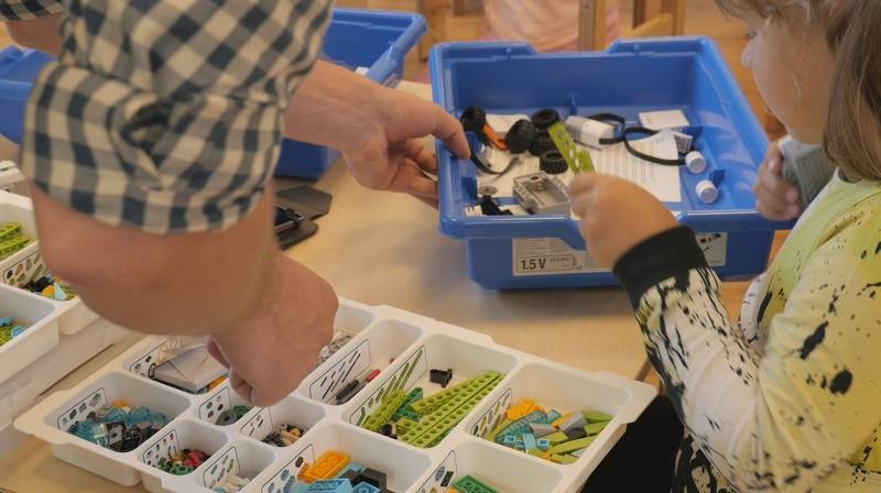 Arī šajā mācību gadā Cēsu novadā tiek piedāvātas LEGO® robotikas nodarbības