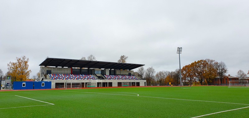 Stadions sportotājiem atvērts arī aukstajā laikā