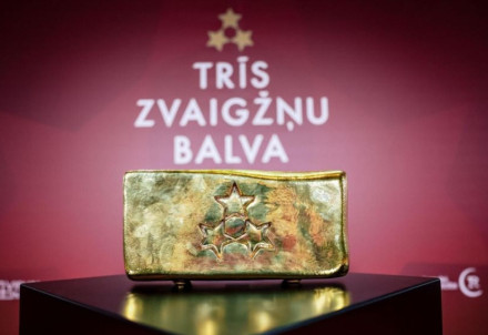 Volfa un Ceriņu ģimene saņem "Trīs zvaigžņu balvu" sportā