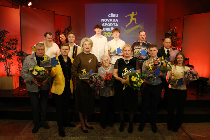 Apbalvoti 2025. gada Cēsu novada sporta izcilnieki