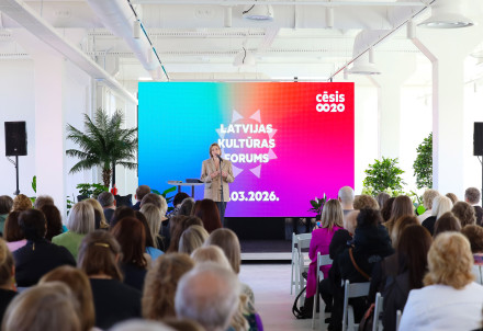 Latvijas kultūras forums Cēsīs pulcē nozares līderus; pasniegtas Cēsu novada Gada balvas kultūrā