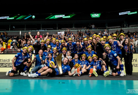 Cēsu "Lekrings" devīto reizi triumfē Latvijas florbola virslīgā