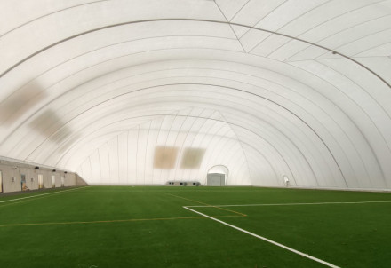 Turpinās Priekuļu futbola halles projekta virzība