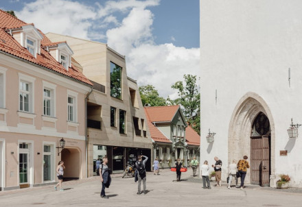 Konrāda kvartāls Cēsīs saņem Latvijas Arhitektūras sudraba gada balvu